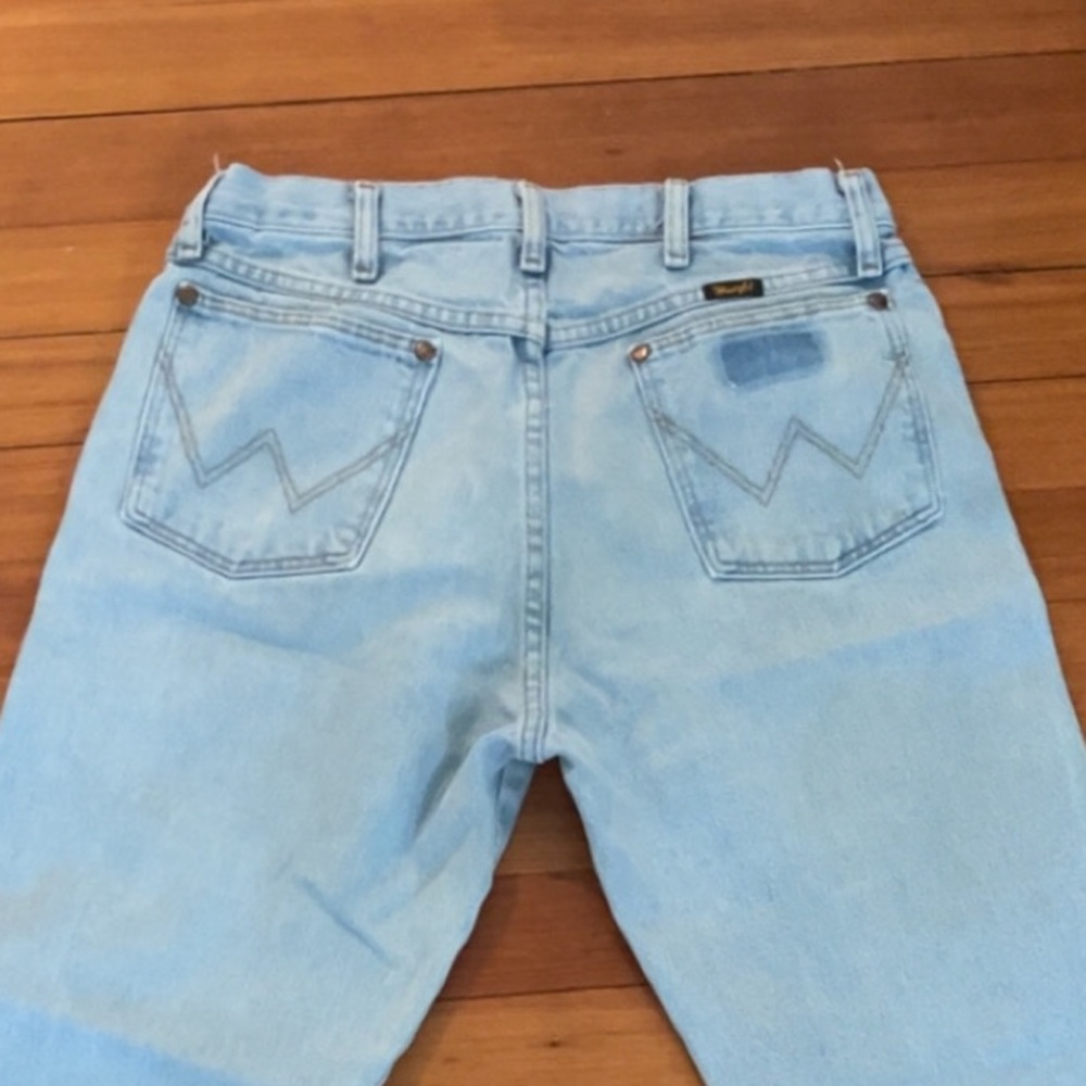Wrangler Men's Light Blue Straight Jeans 32x32